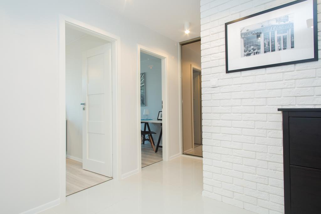 Apartment Cohen Варшава Екстер'єр фото