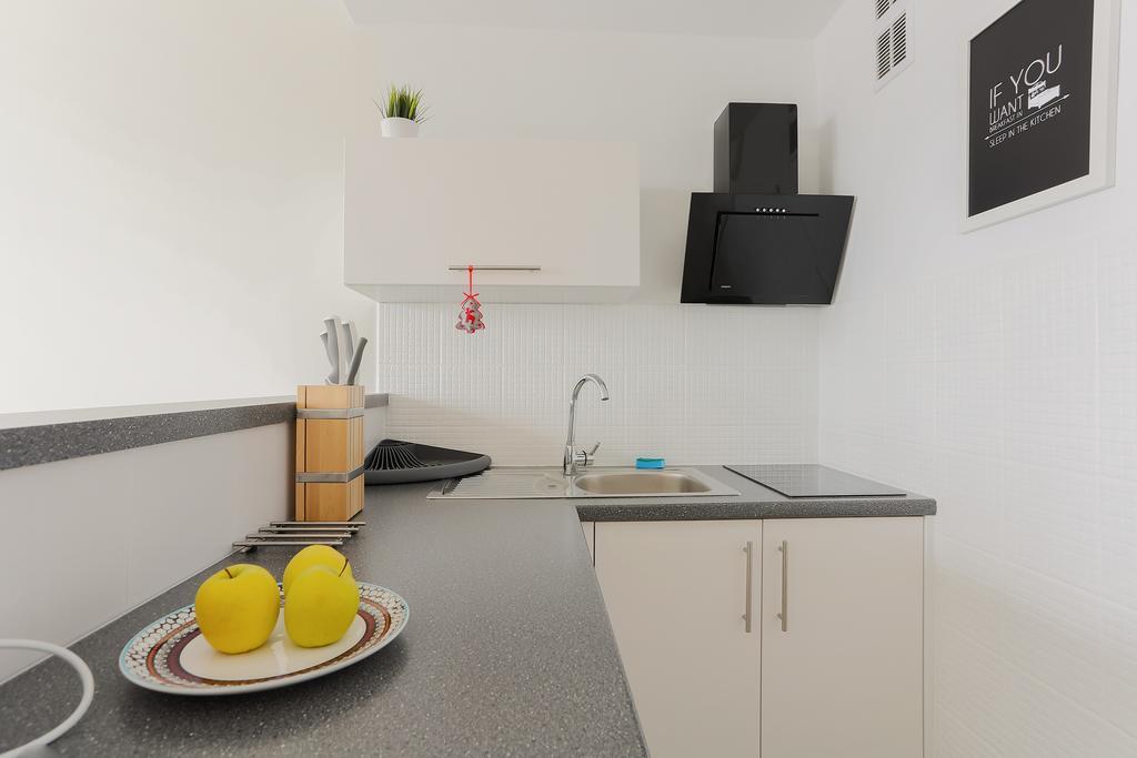 Apartment Cohen Варшава Екстер'єр фото